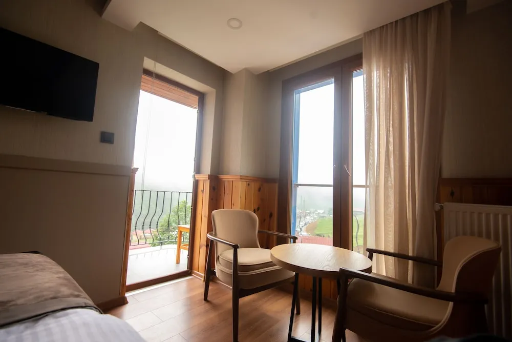 Panoramic Tek Büyük Yataklı Oda