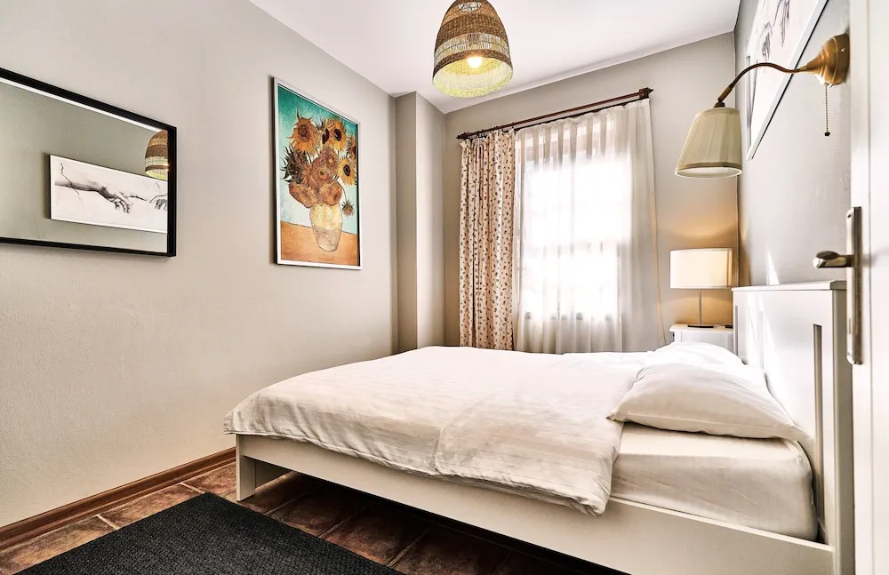 Basic Apart Daire, Mutfak, Bahçe Manzaralı