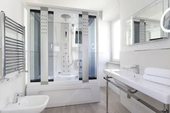 Vhome