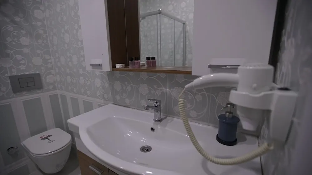 Family Dört Kişilik Oda