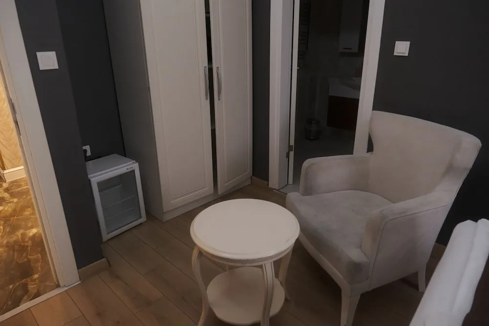 Deluxe Tek Büyük veya İki Ayrı Yataklı Oda