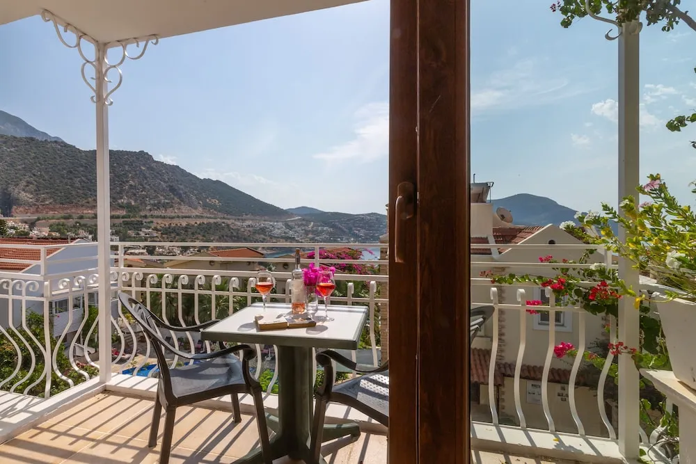 Premium Apartment No 17, 2 Bedrooms, Terrace, Bay View