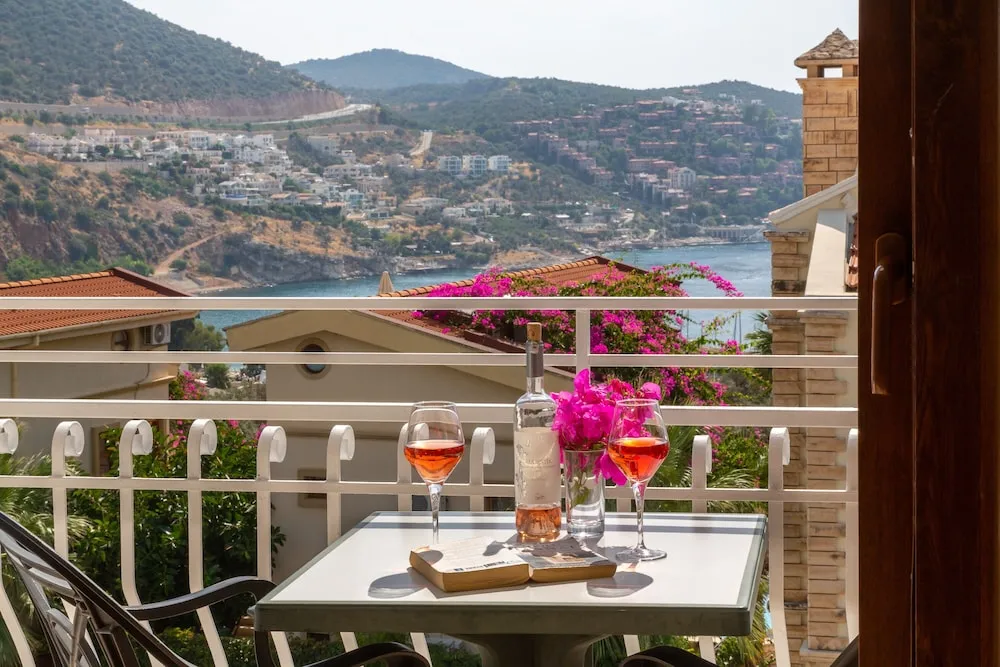 Premium Apartment No 16, 2 Bedrooms, Terrace, Bay View