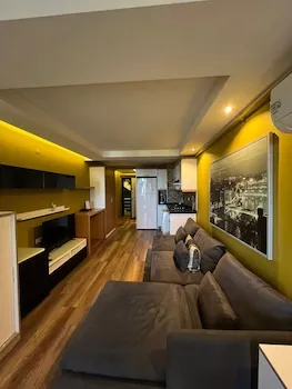 Deluxe Beach Residence