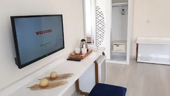 Mavili Suites