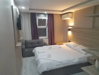 Moon Hotel Şirinevler