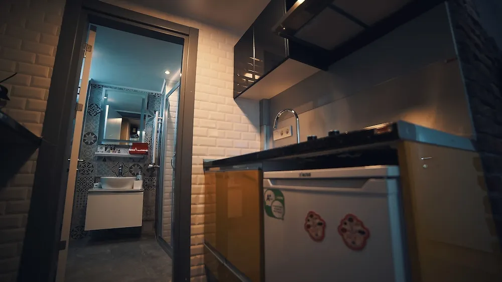 Standart Suit, Mutfak