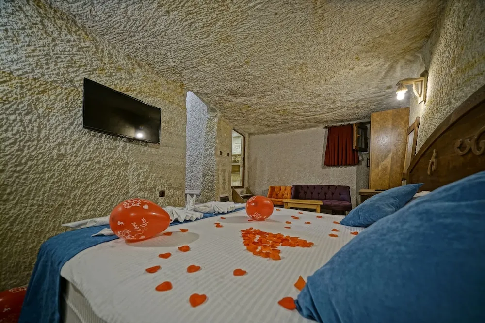 Deluxe Tek Büyük Yataklı Oda