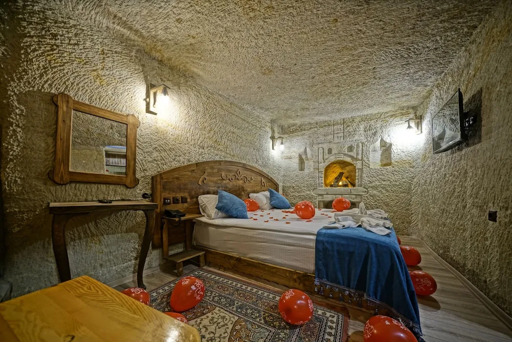 Deluxe Tek Büyük Yataklı Oda