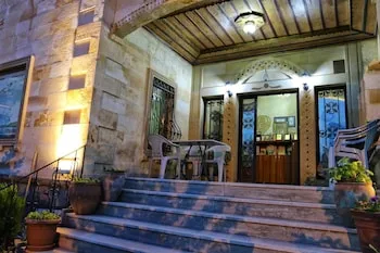 Uçhisar Stone House