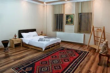 Uçhisar Stone House