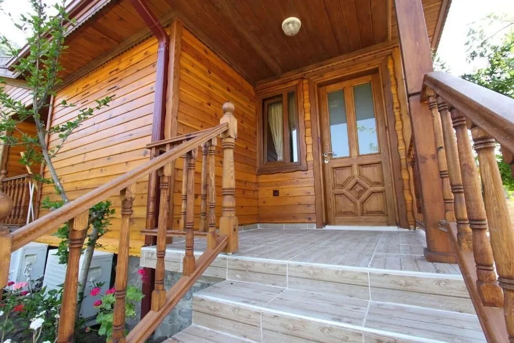 Standard Tek Büyük Yataklı Oda, 1 Çift Kişilik Yatak, Bahçe Manzaralı