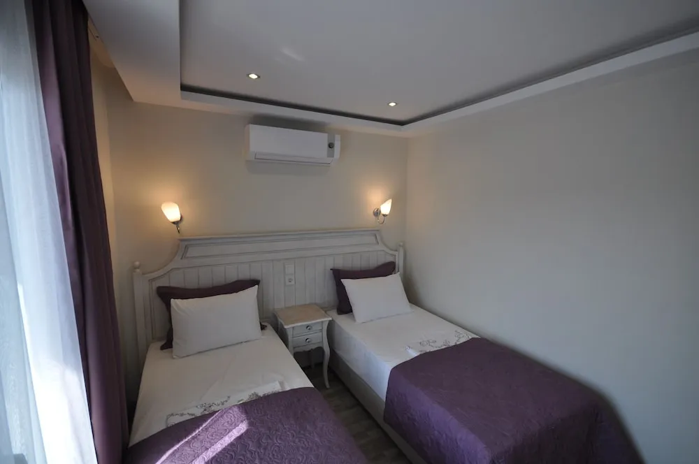 İki Ayrı Yataklı Oda