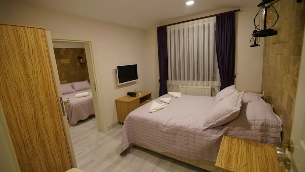 Castle Nolana Hotel & Horse Club