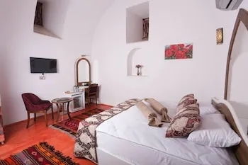 Behrampasa Otel