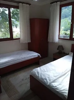 Yeşil Doğa Tatil Apart