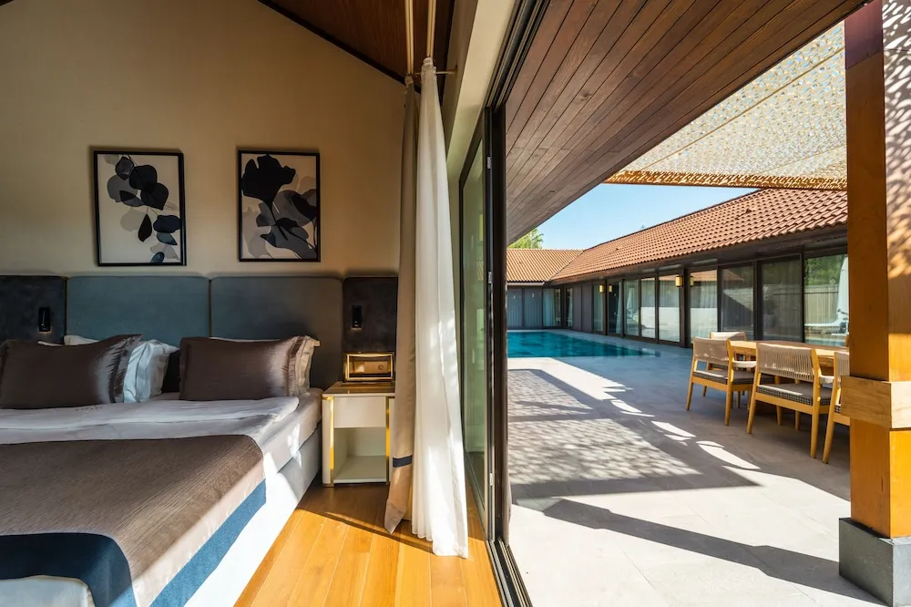 Superior Villa (6 People Use)