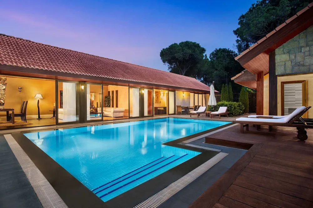 Superior Villa (6 People Use)