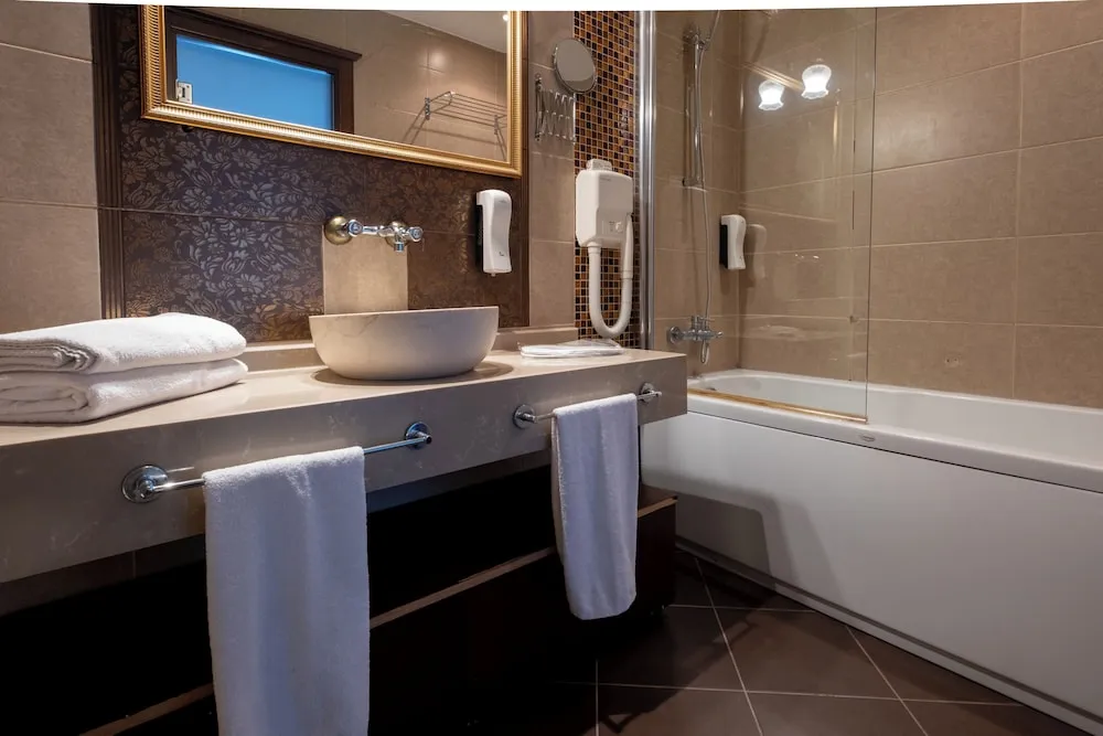 Superior Oda