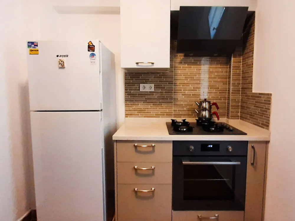 Daire, 2 Yatak Odası, Deniz Manzaralı, Bahçeli (5 No)