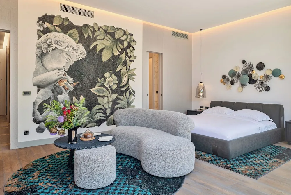 Laguna Private Grand Suite Swim Up Terrace