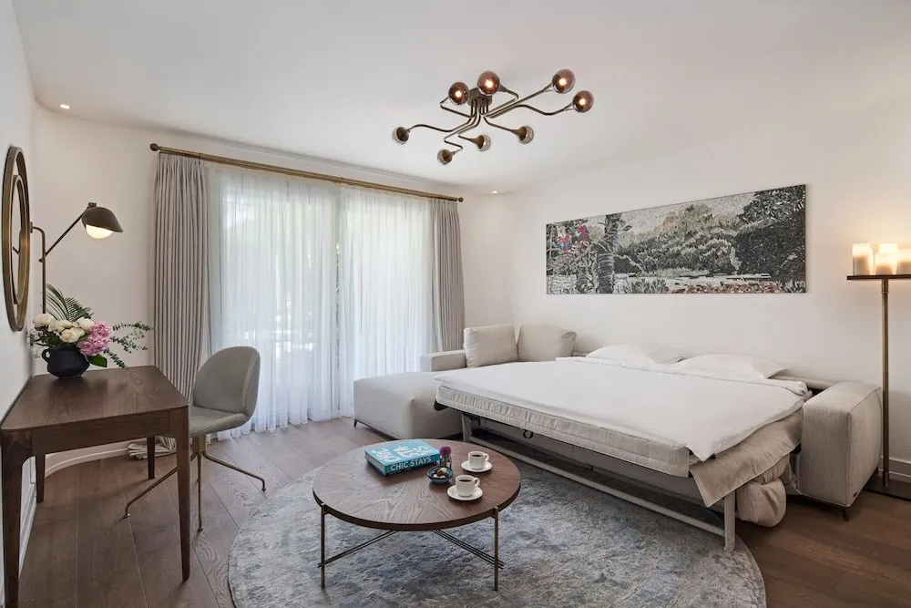 1 Bedroom Suite Garden Terrace