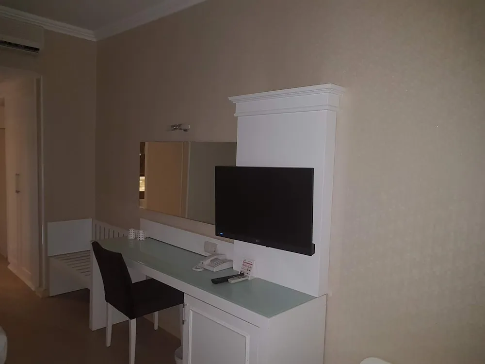Large Room