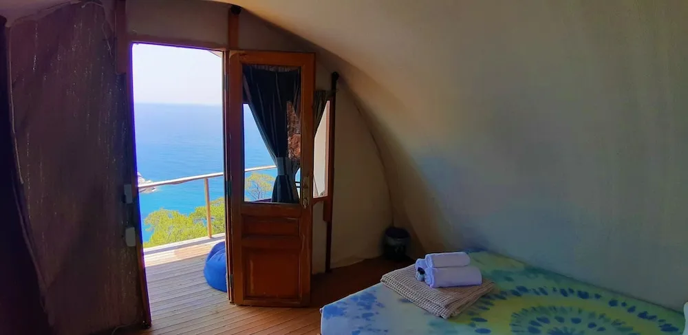 Traditional Bungalov, Ortak Banyo