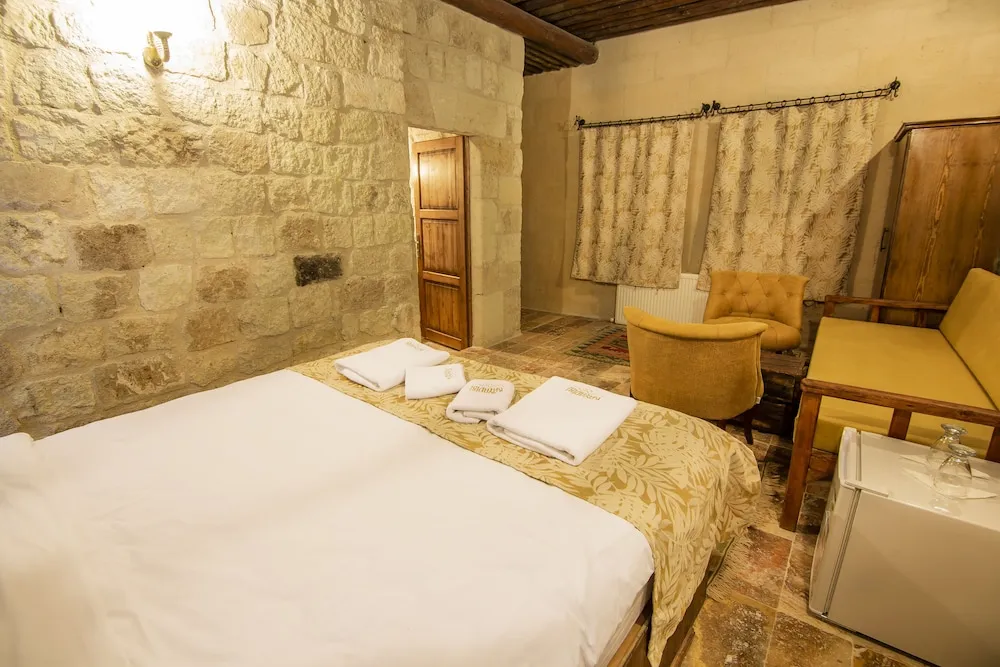 Hezen Room