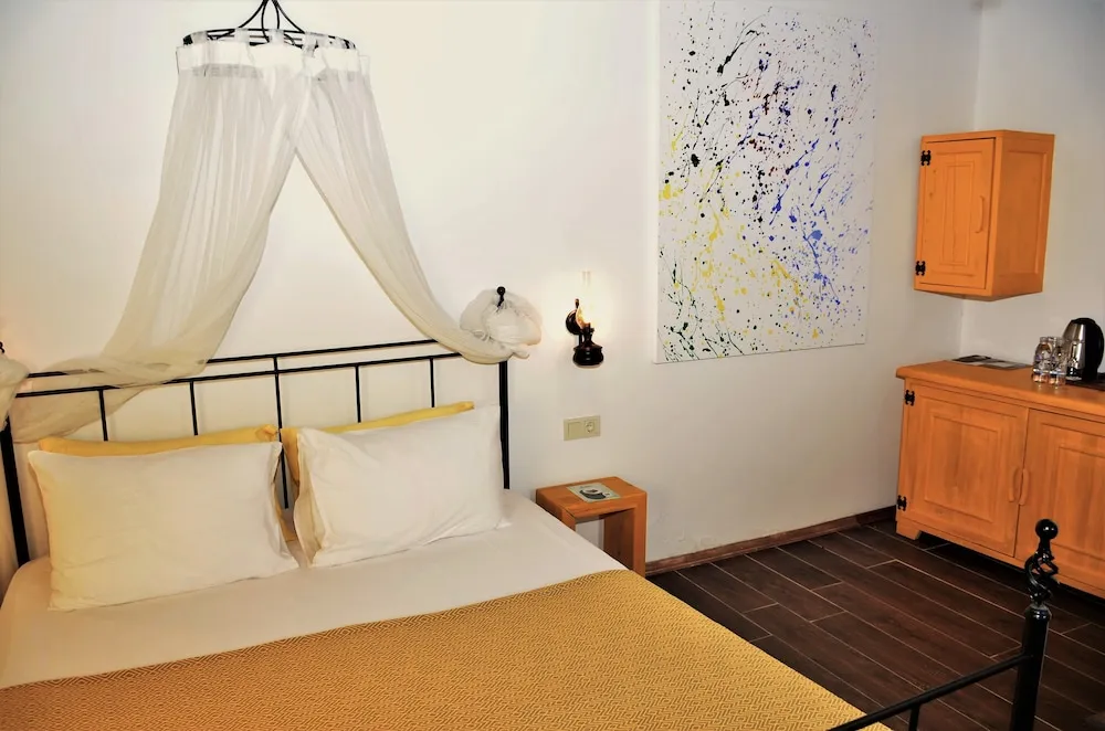 Signature Tek Büyük Yataklı Oda, Balkon, Deniz Manzaralı