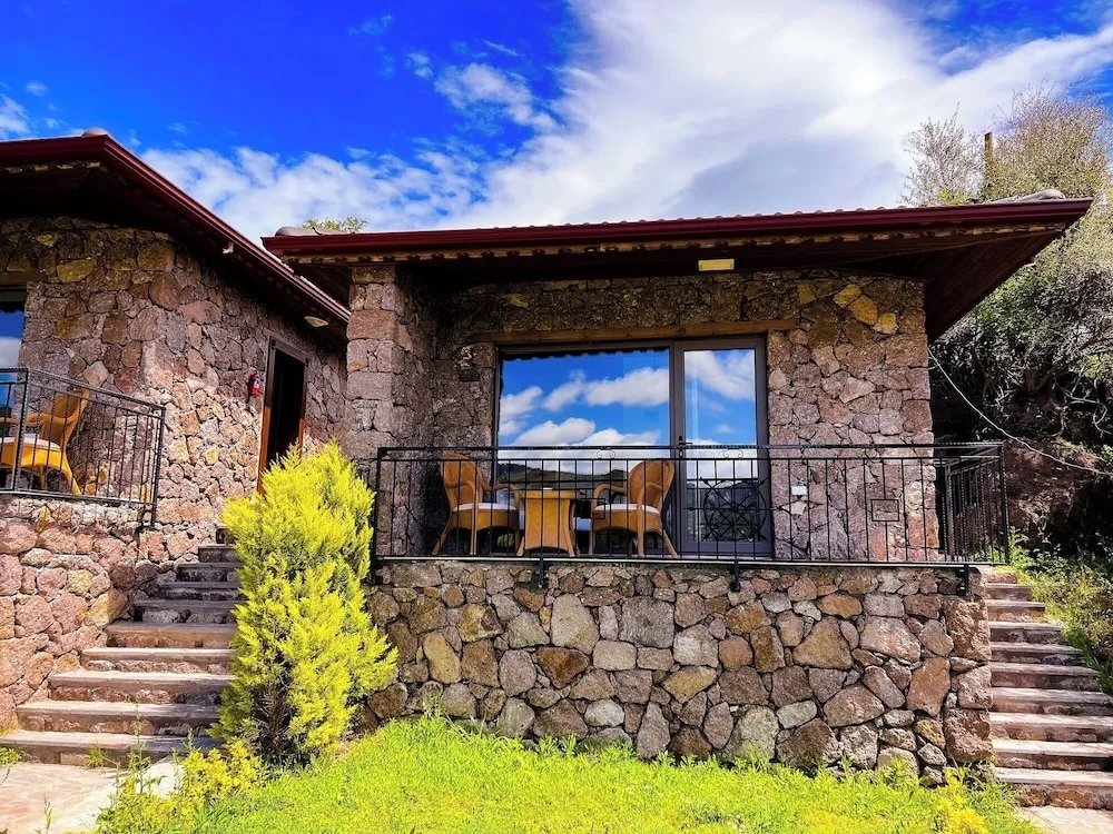 Signature Tek Büyük Yataklı Oda, Balkon, Deniz Manzaralı