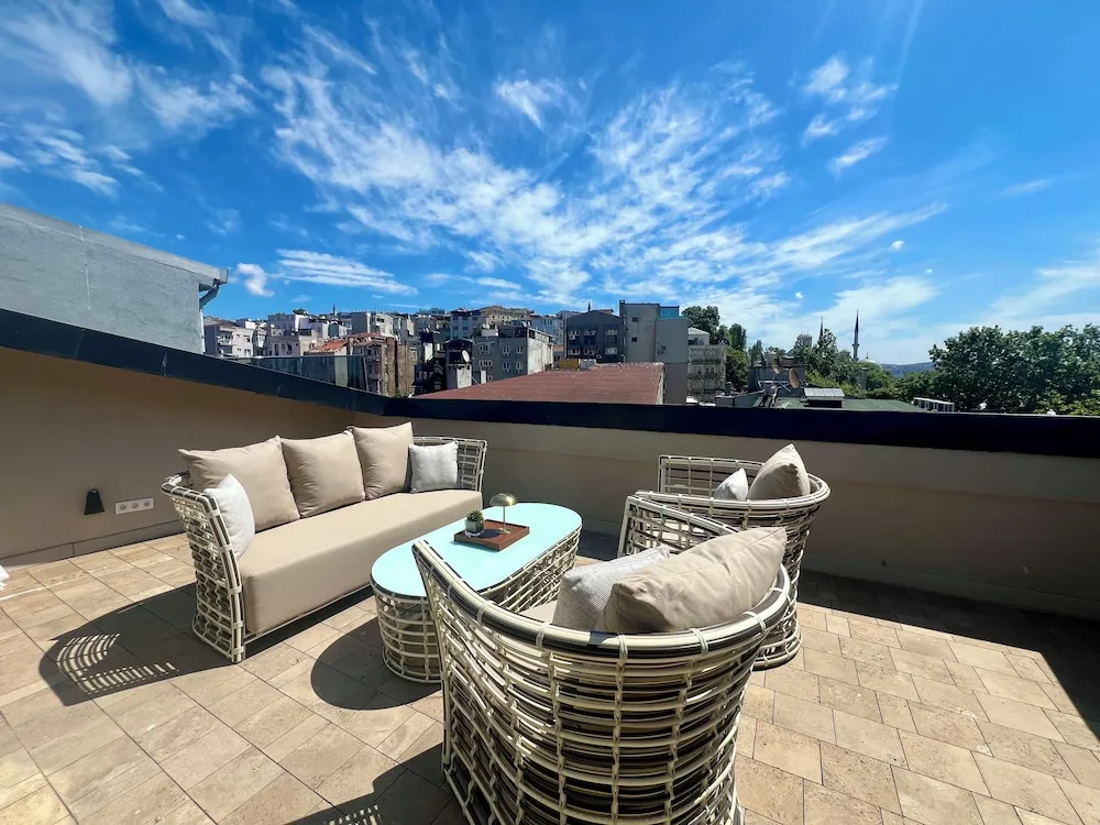 Deluxe Süit, Teras, Şehir Manzaralı