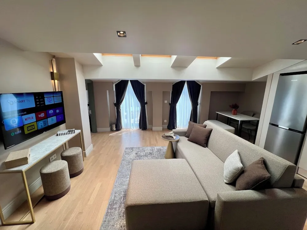 Deluxe Süit, Teras, Şehir Manzaralı