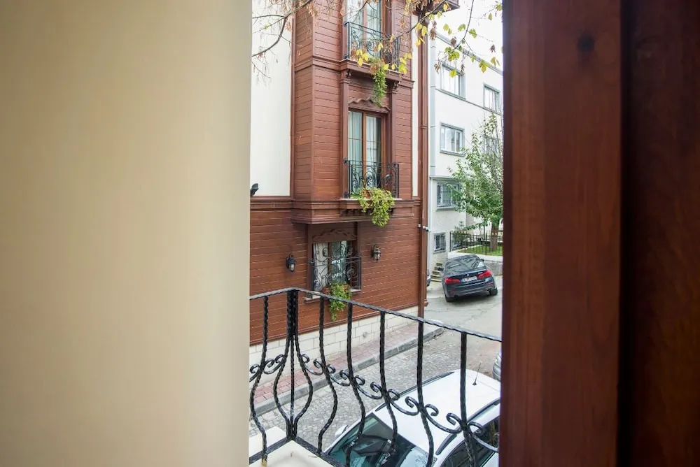 Deluxe Single Room, Balcony