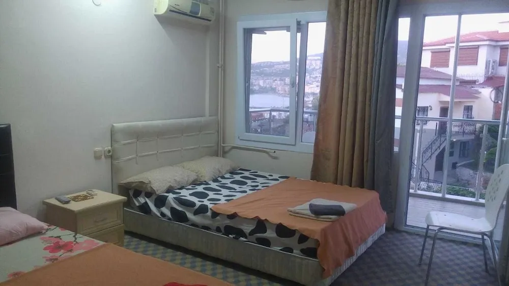 Standard Üç Kişilik Oda, Balkon, Deniz Manzaralı