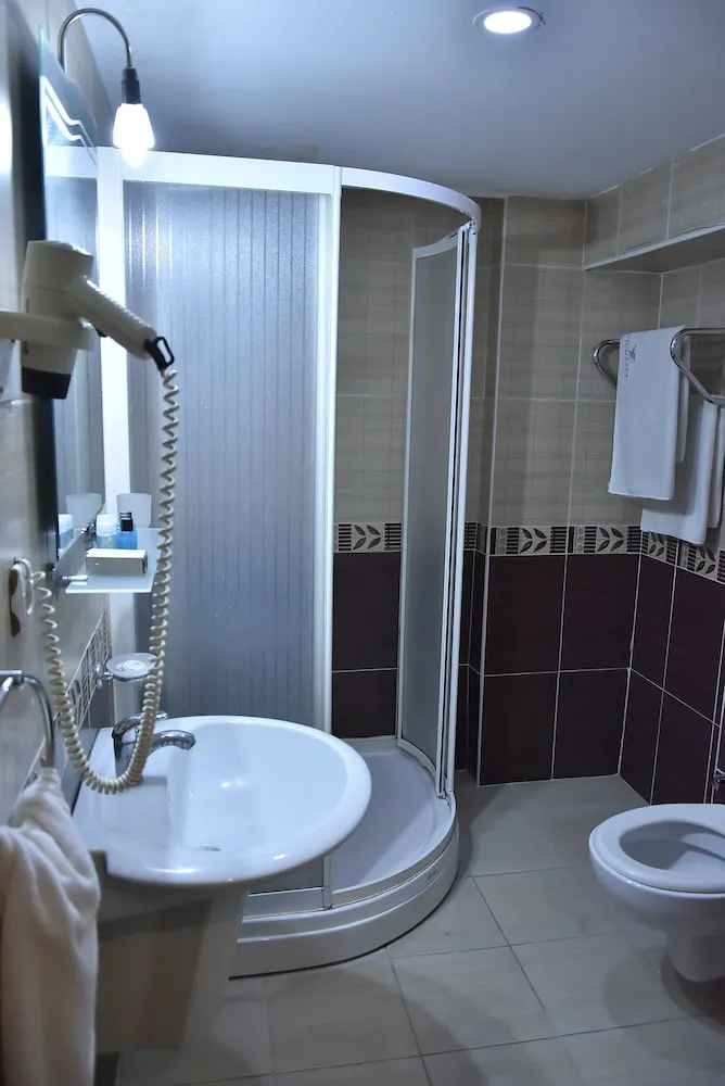 Standard Üç Kişilik Oda