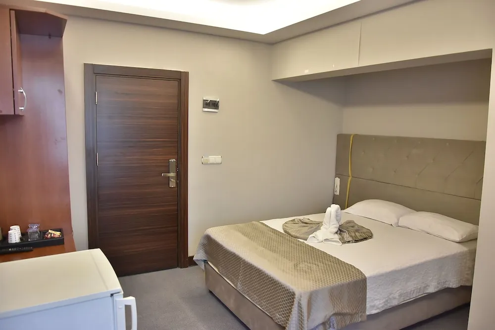 Standard Tek Kişilik Oda, 1 Çift Kişilik Yatak, Şehir Manzaralı