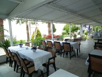 Eker Bermuda Hotel
