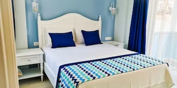 Mavi Kiyi Suites
