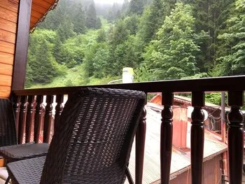 Hayat Rose Hotel