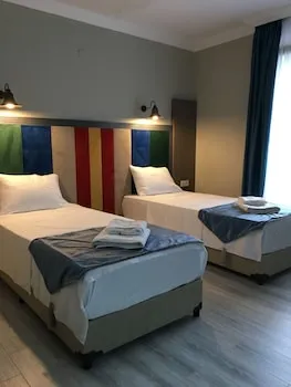 Pordanis Hotel
