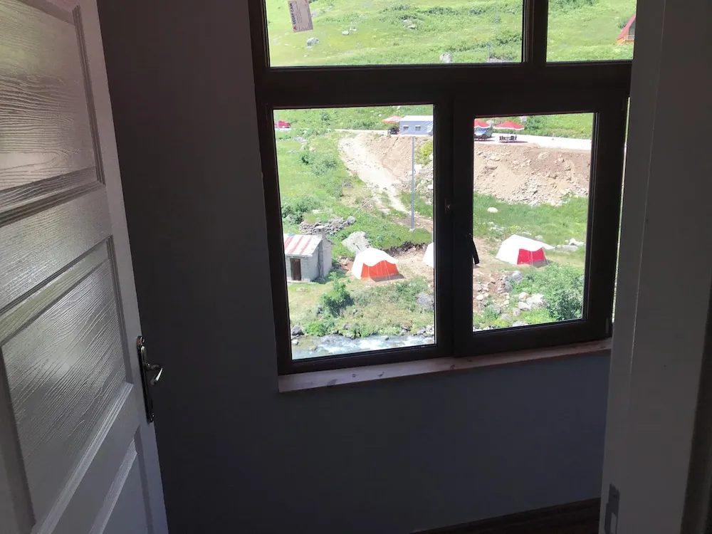 Standard Tek Büyük Yataklı Oda, Balkon