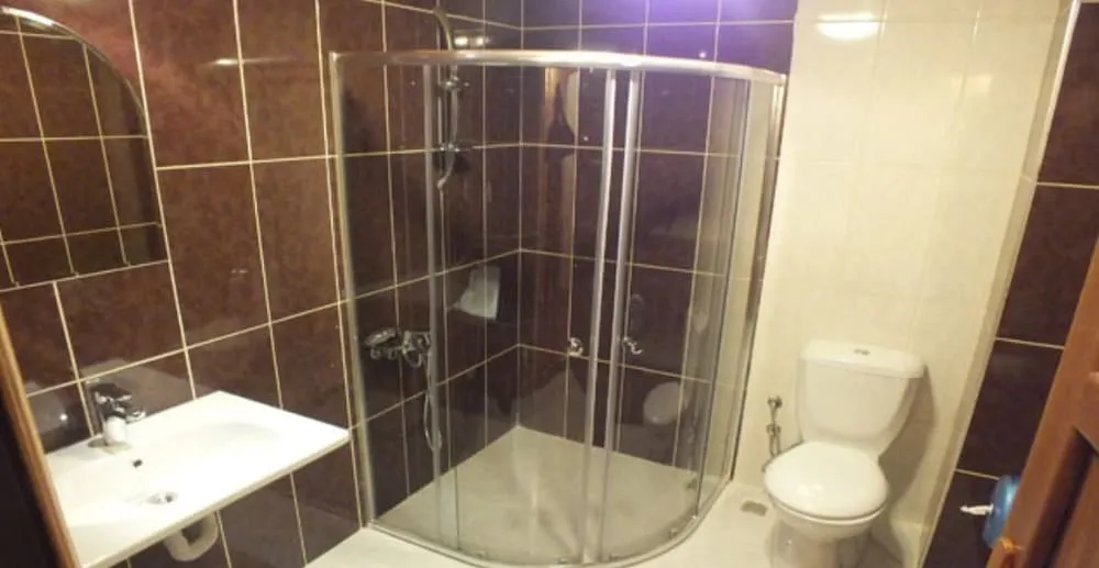 Standard Üç Kişilik Oda, Balkon