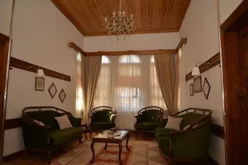 Cifte Konak Butik Otel