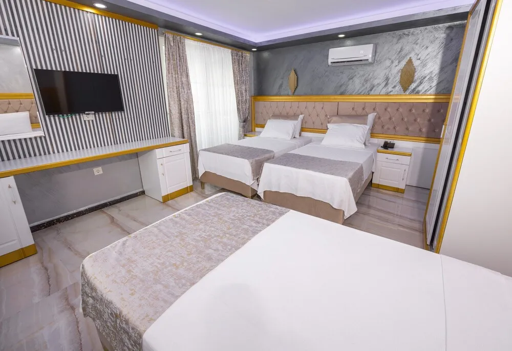 Family Tek Büyük veya İki Ayrı Yataklı Oda, 2 Yatak Odası, Şehir Manzaralı