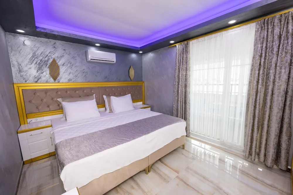 Standard Tek Büyük veya İki Ayrı Yataklı Oda, Sigara İçilmez, Şehir Manzaralı