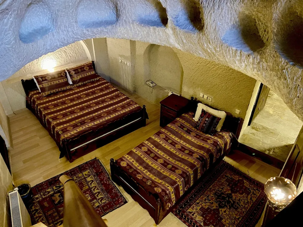 Tafana Cave with Terrace - 13