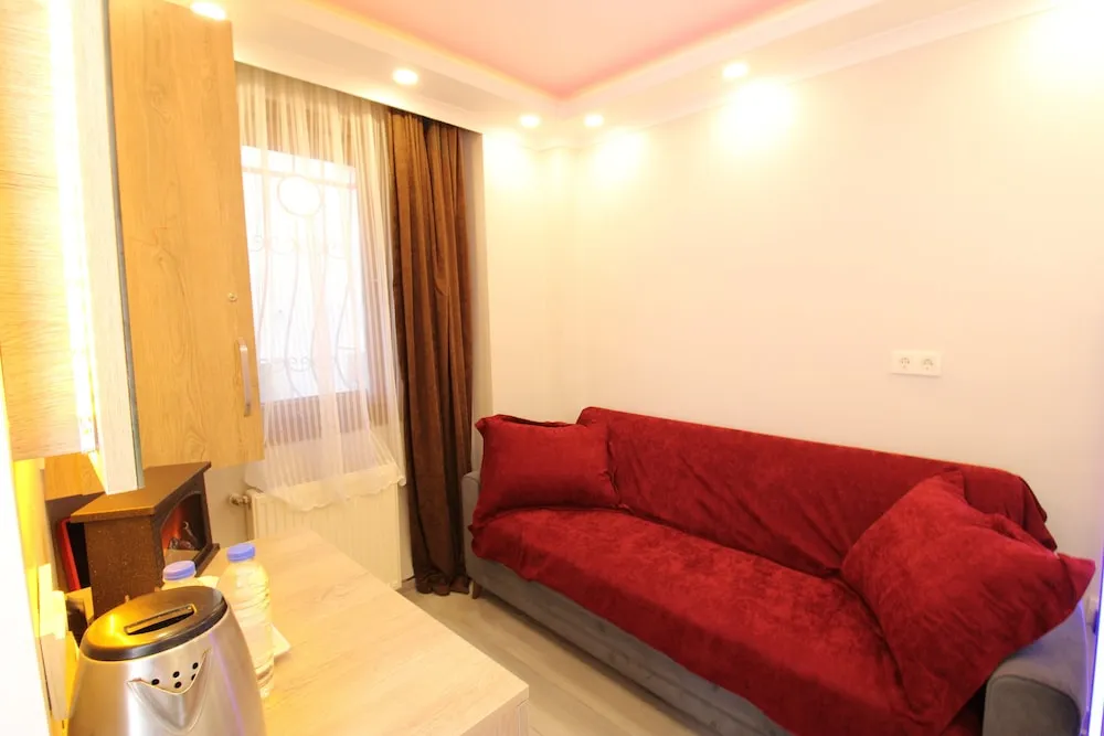 Quad Room