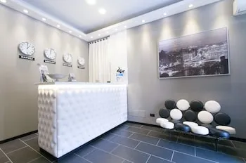 Fly Boutique Hotel