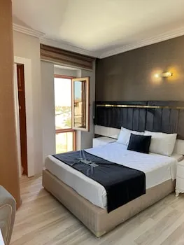 Yilmazel Hotel